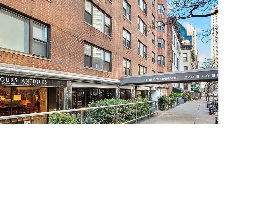 ~~220 E.60 St ~~Large One Br Condo Rental In Prime Location ~~ DM Building ~~