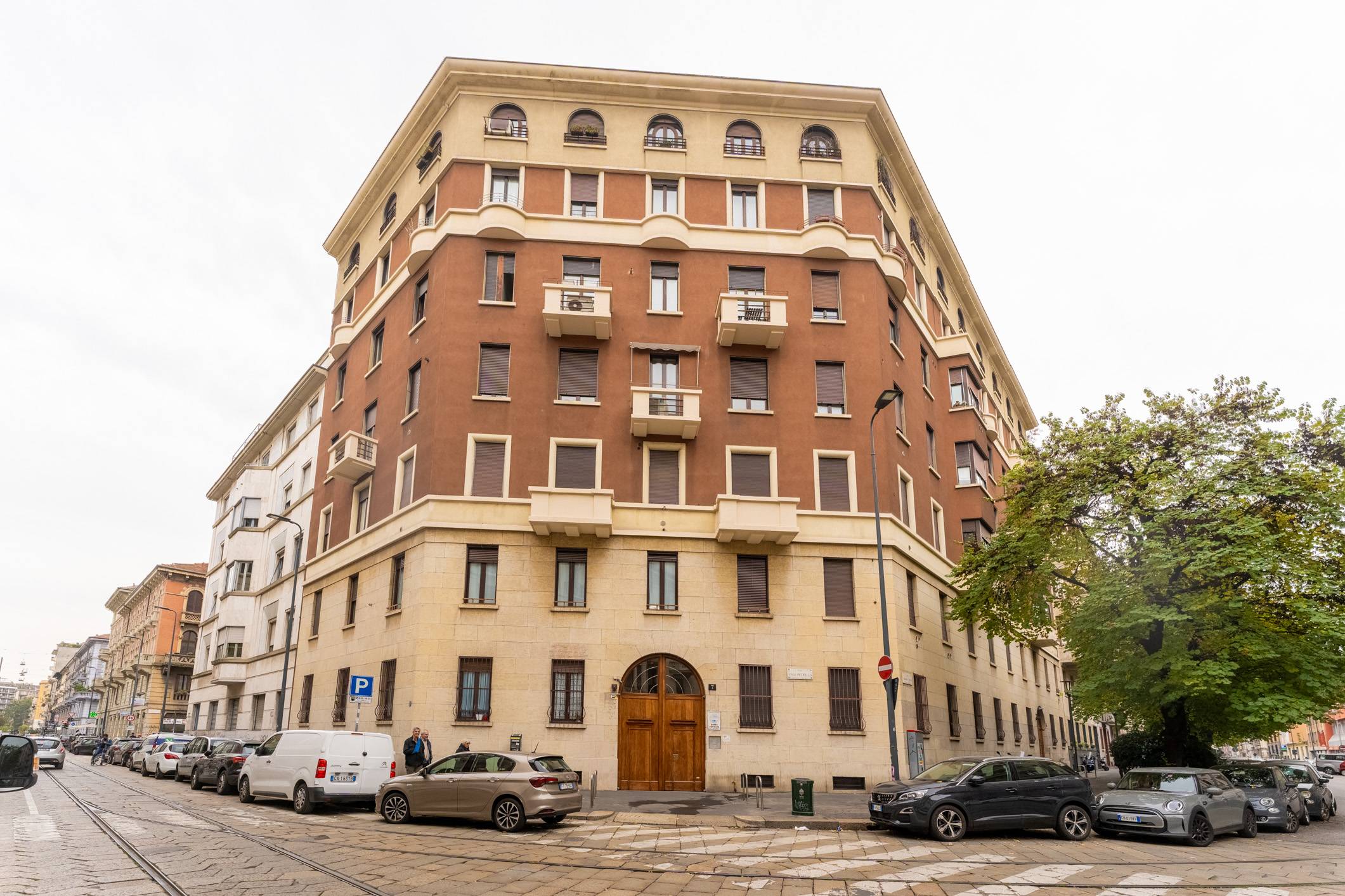 Beautiful and completely renovated apartment in Milan