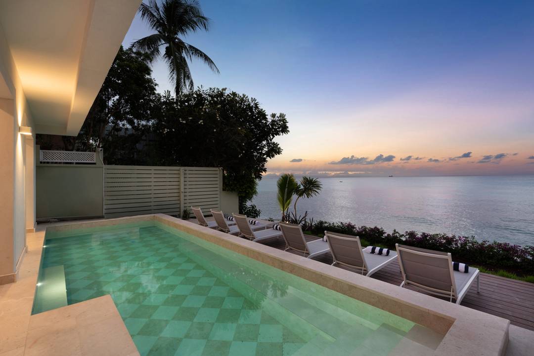 Contemporary Six-Bedroom Beachfront Residence with Rooftop Plunge Pool, Barbados Platinum Coast