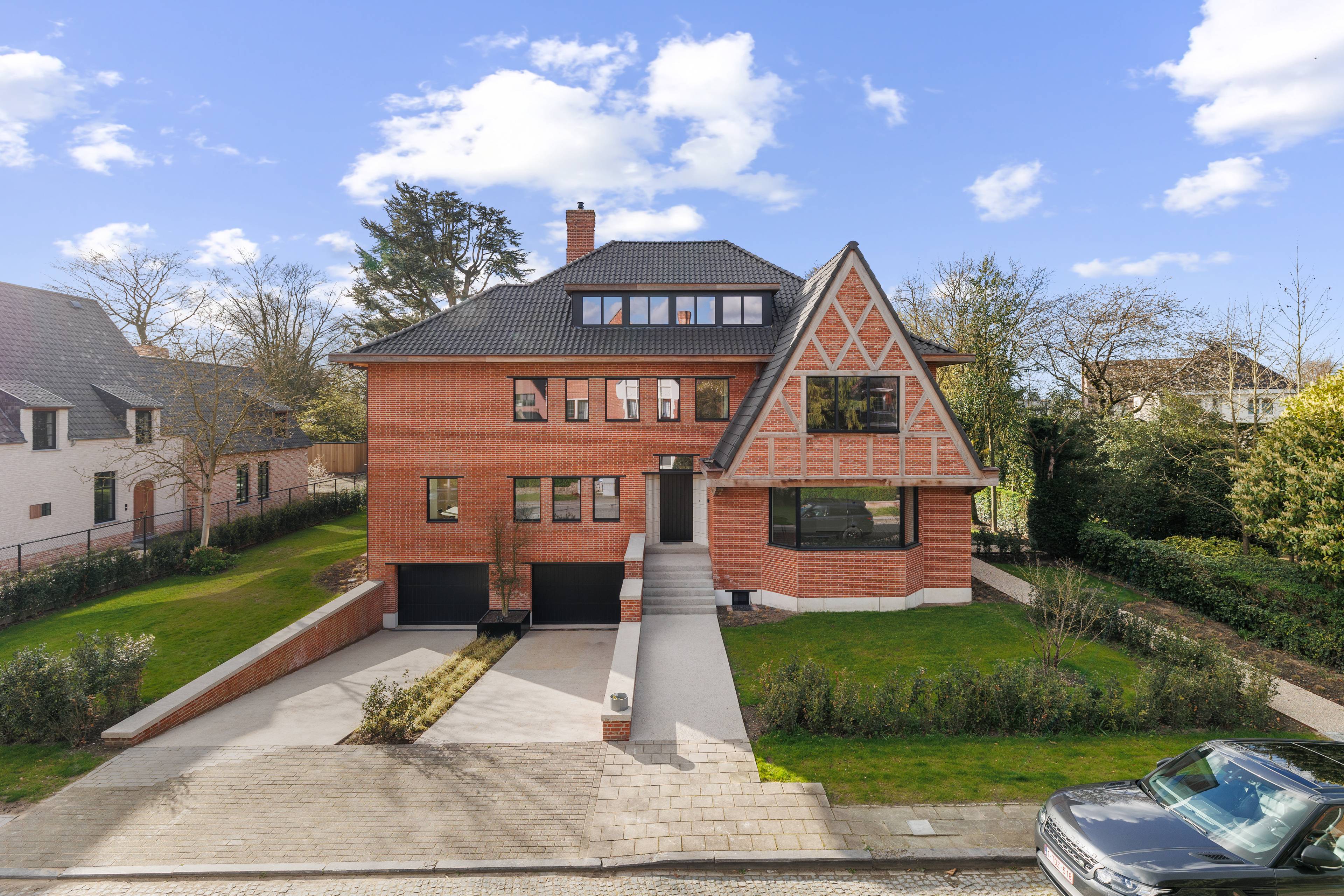 Exquisite Modern Villa in the Heart of Ghent's Prestigious Millionaires' Quarter