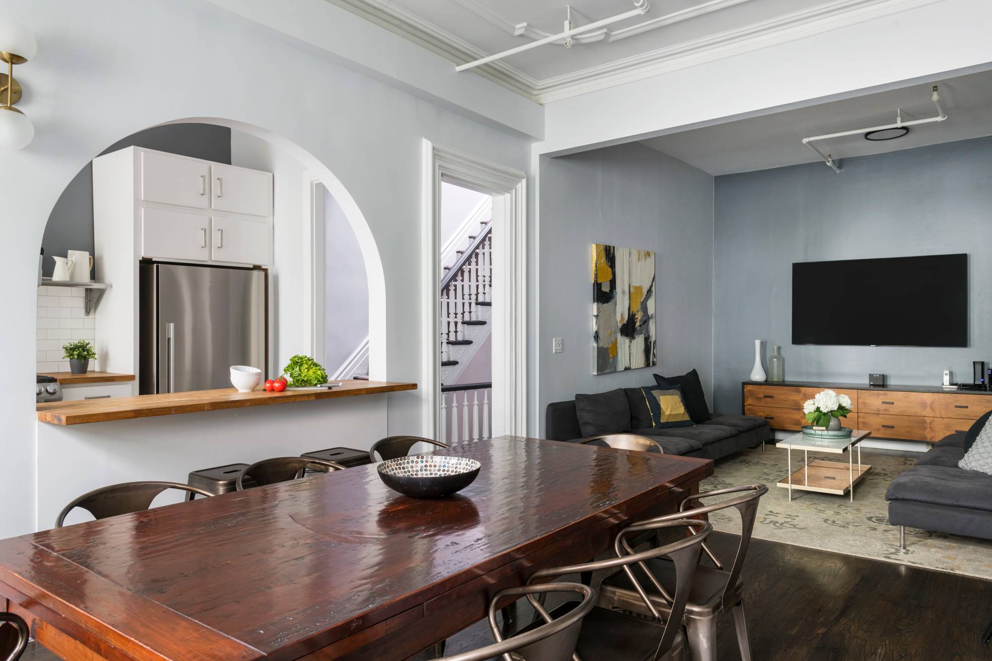 Fully Furnished & Modern Four Bedroom Midtown Townhouse