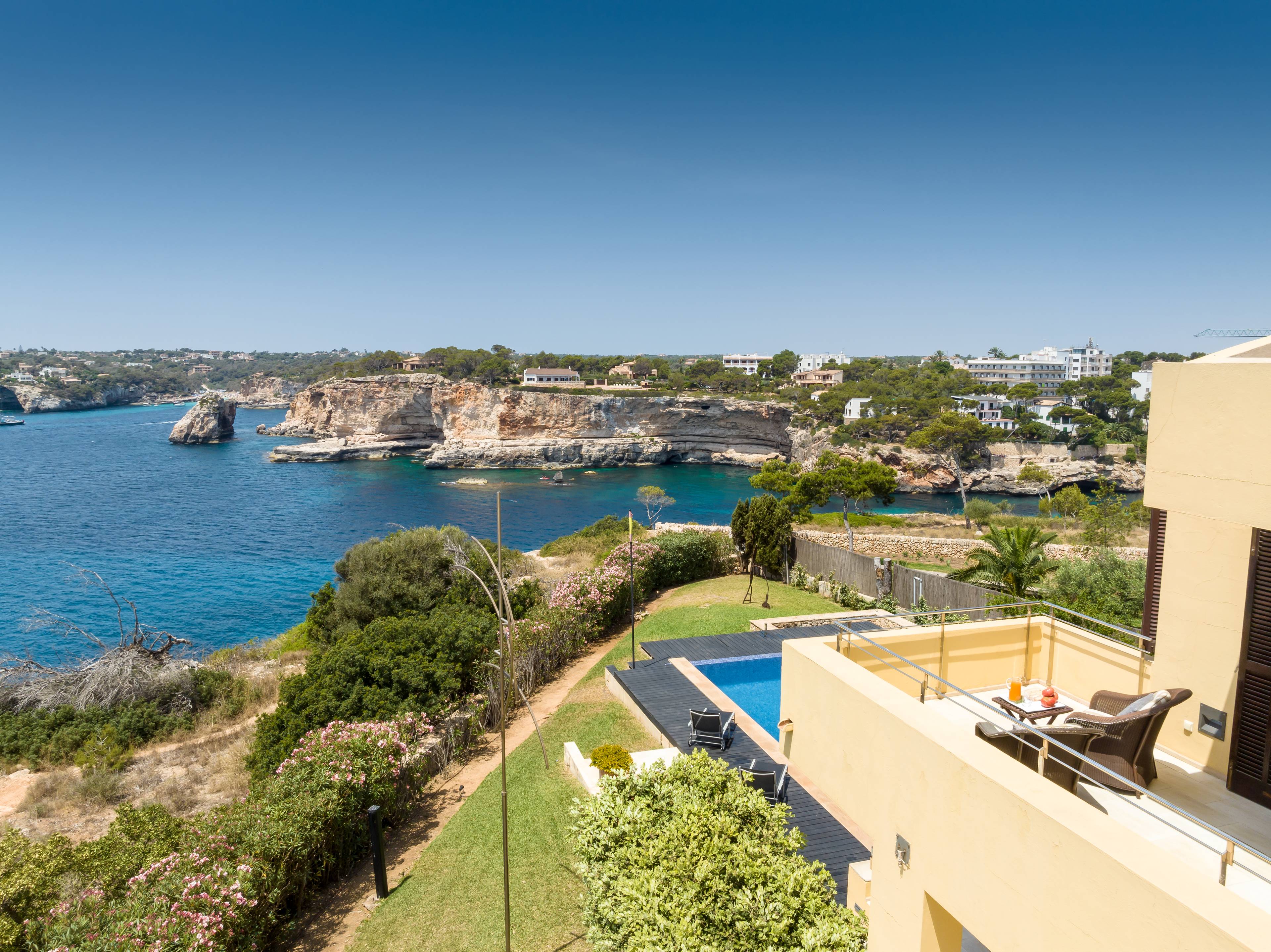 Príveleged luxury Villa in Cala Santanyi