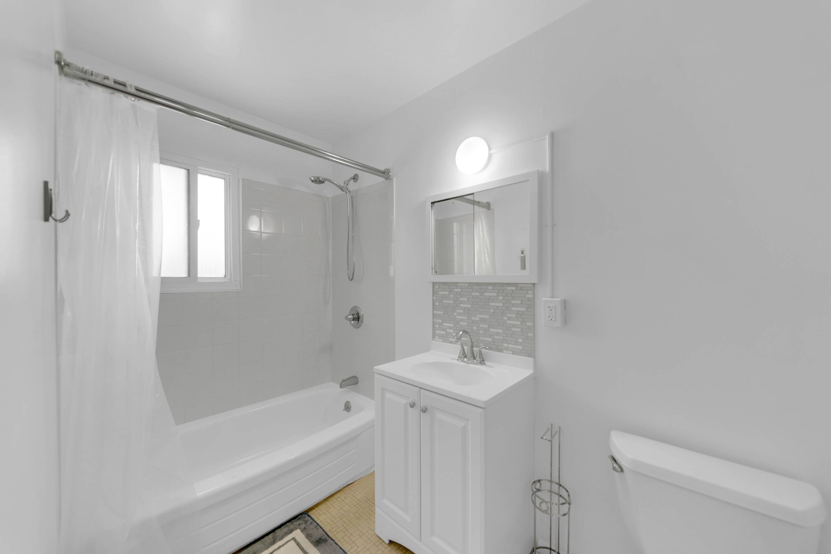 Lovely Studio in Leonia