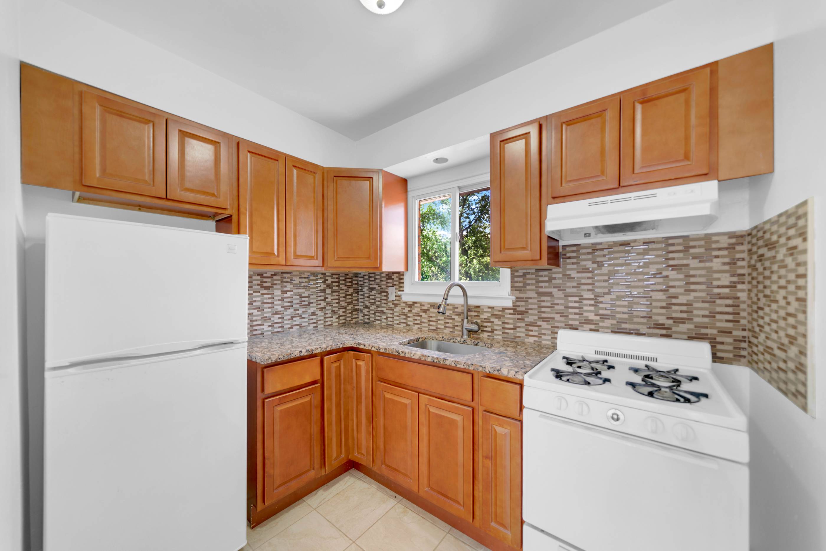 Renovated Studio Apartment in Leonia