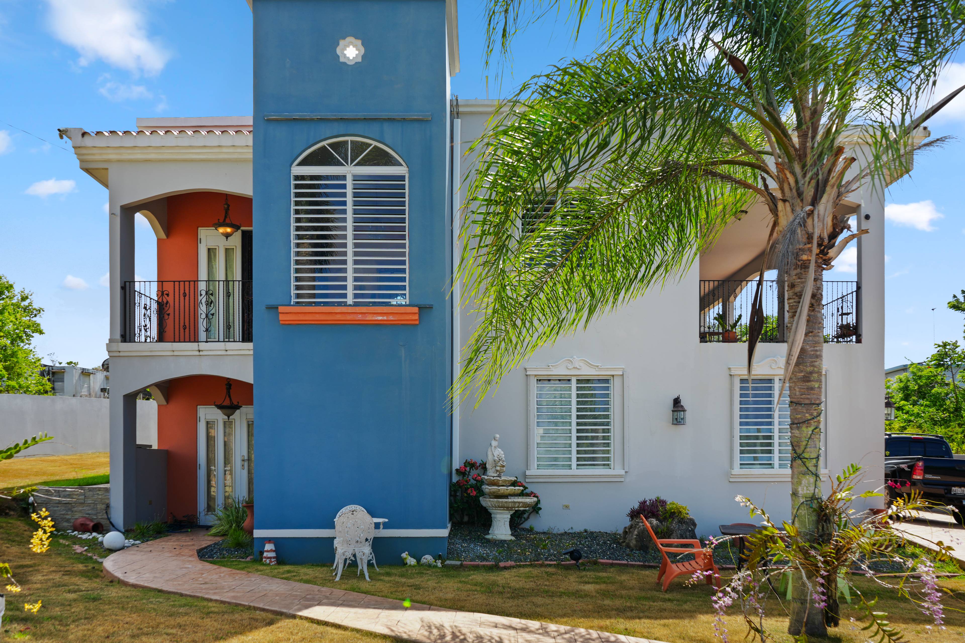 Turnkey Ocean View Multifamily in Quebradillas – Solar-Powered, Income-Ready!