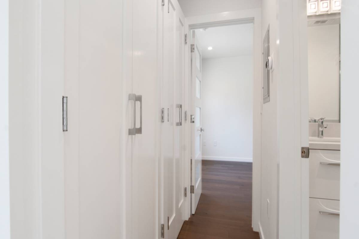 834 9th street, Santa Monica, Ca 90404