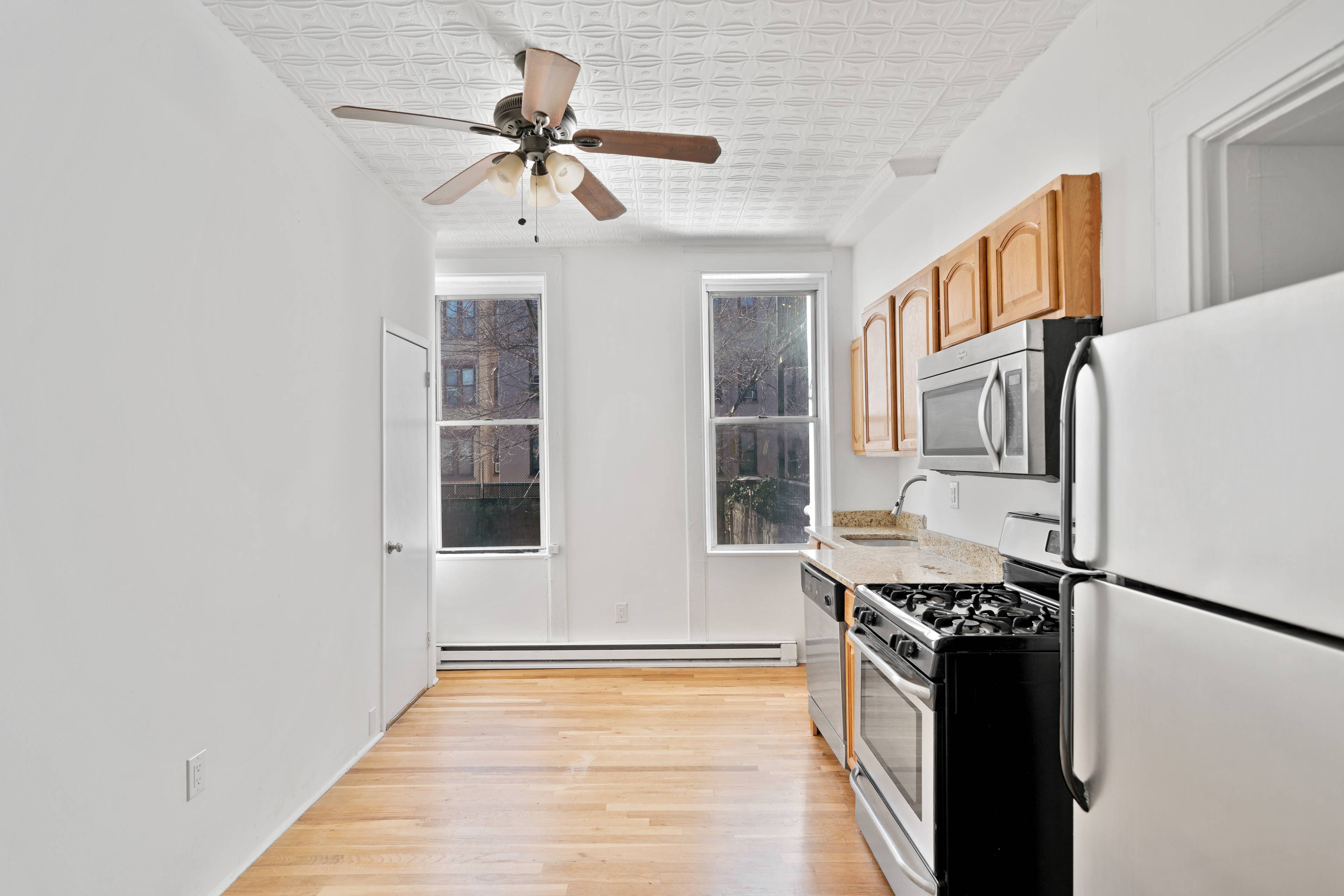 Renovated 1 Bedroom 1 Bathroom Apartment in Hoboken on Park Ave! Laundry in the Building