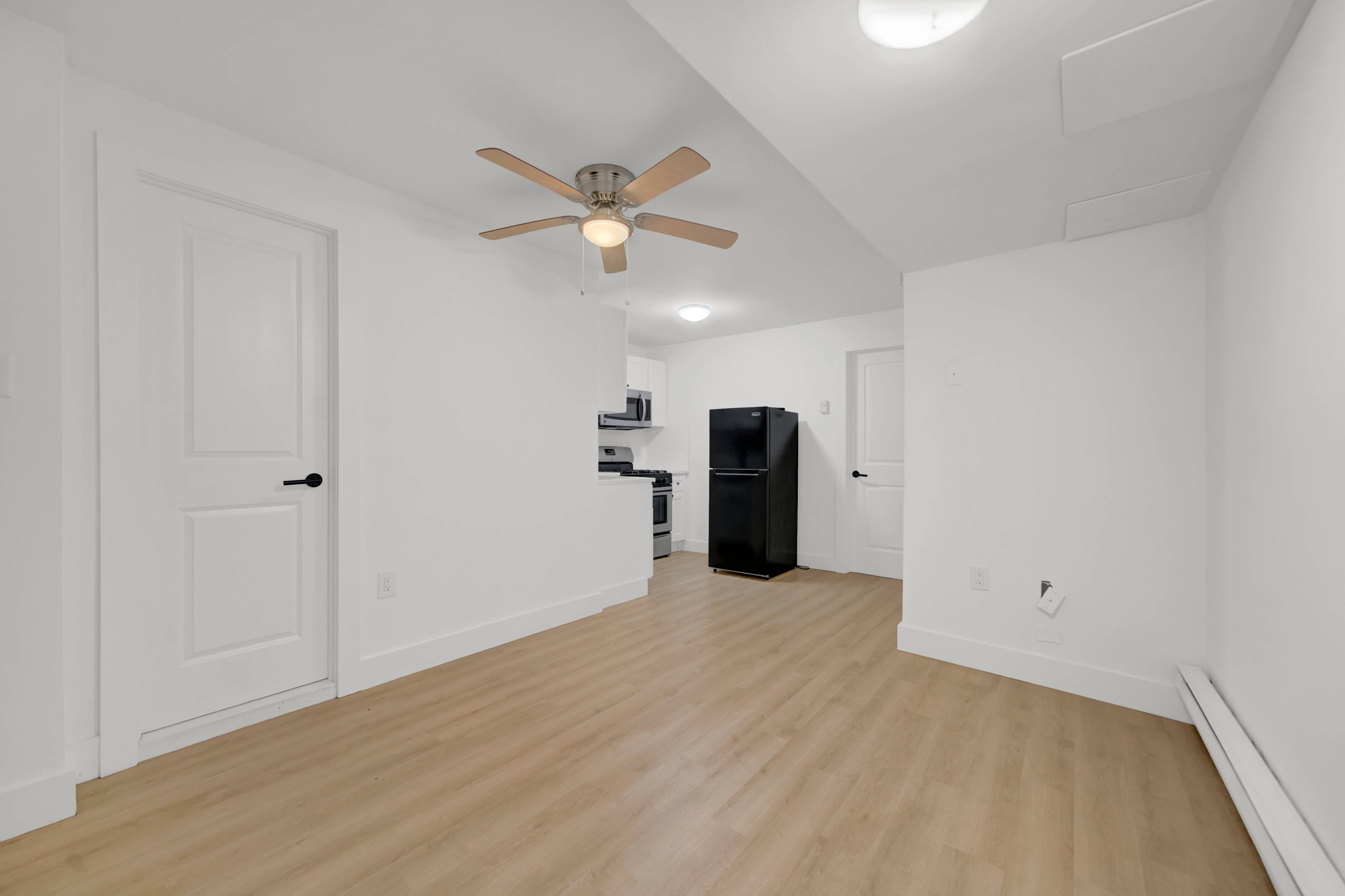 Open 2 Bedroom Apartment located in Hoboken NJ!  Ground Floor.  Laundry On Site!  Private Entrance.