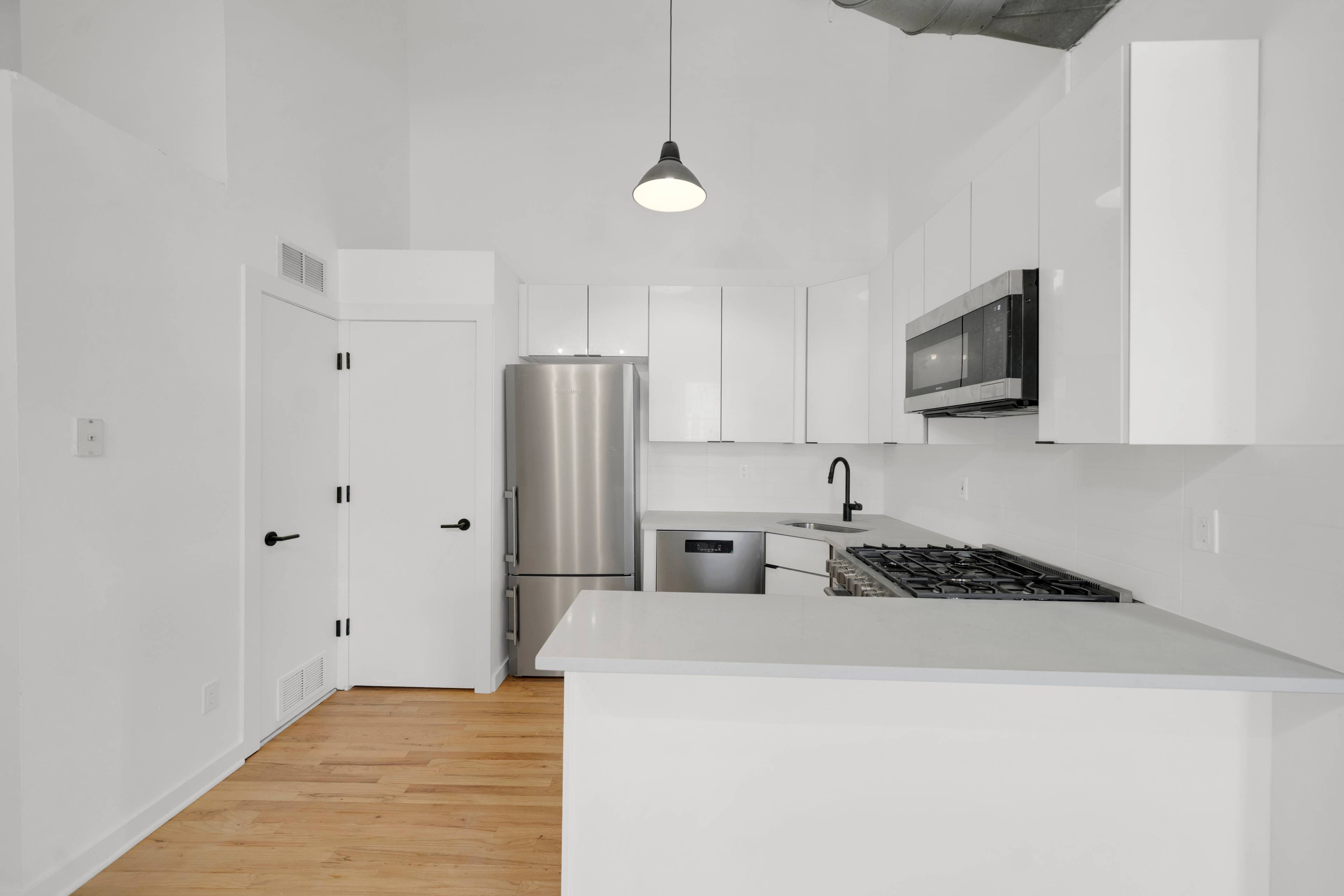 Open Layout 3 Bedroom 2 Baths Apartment Uptown Hoboken- Laundry in Unit, Parking on Site!