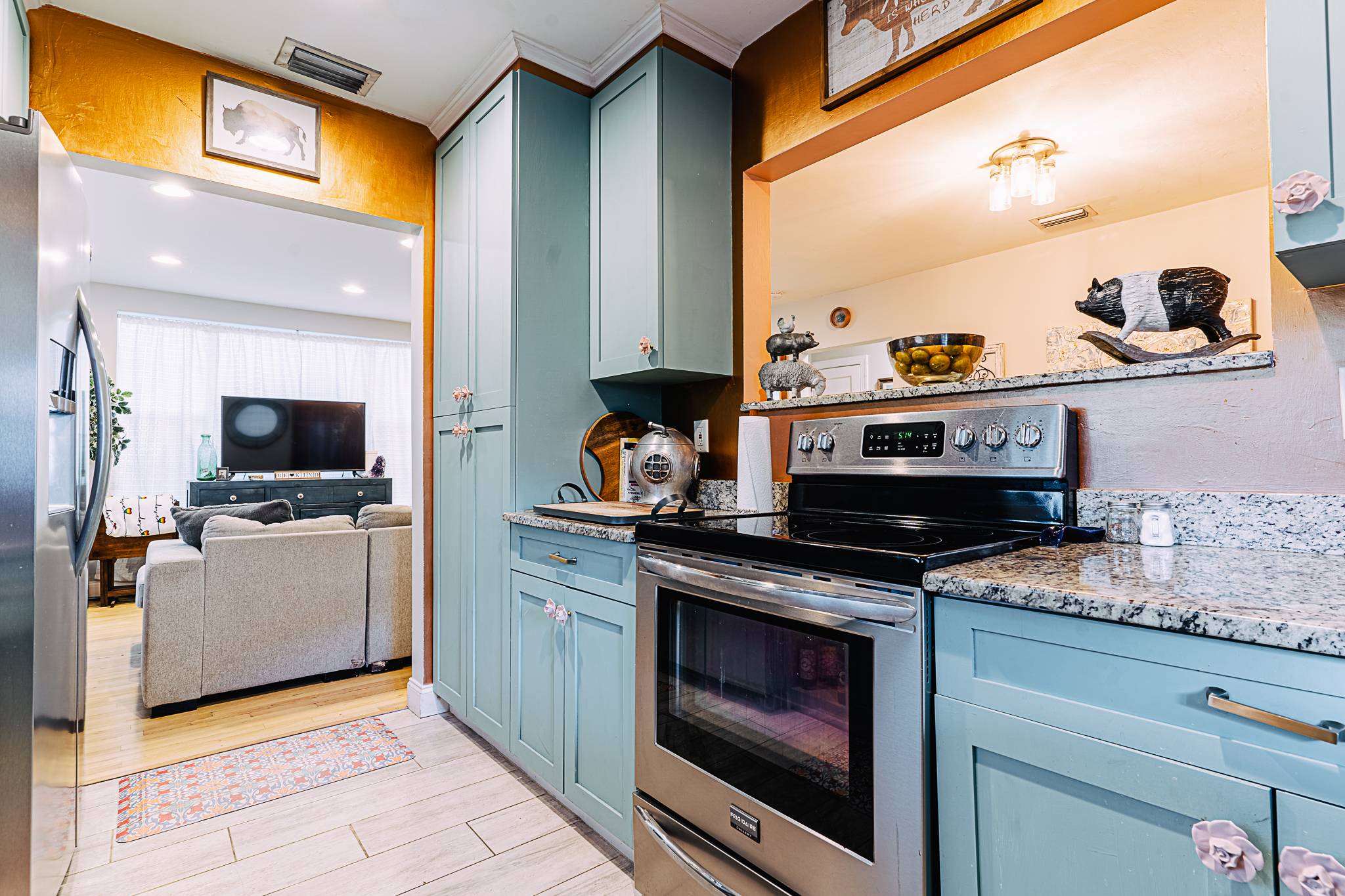 Beautifully Remodeled Home In Historic 
