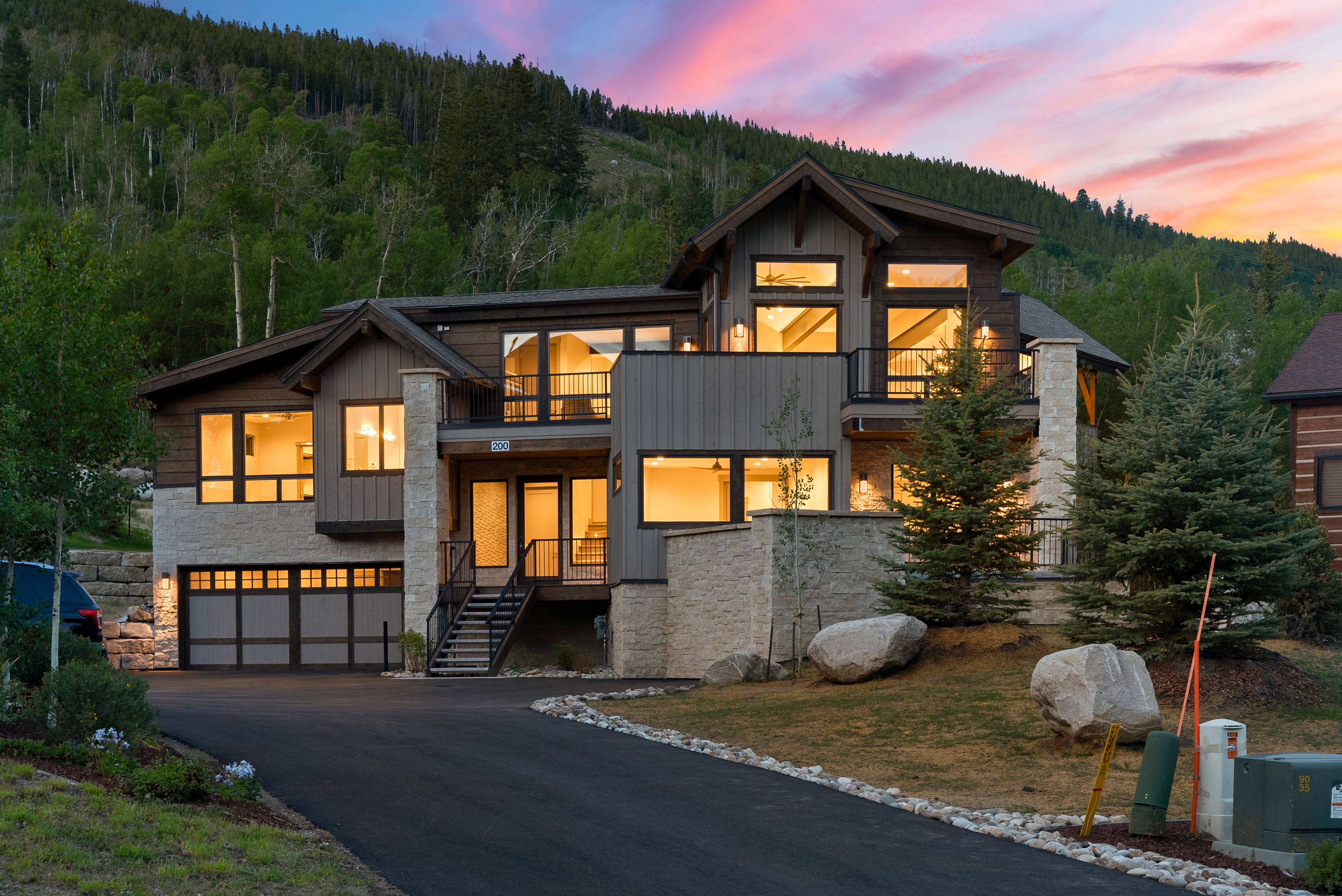 Brand New Construction in Keystone