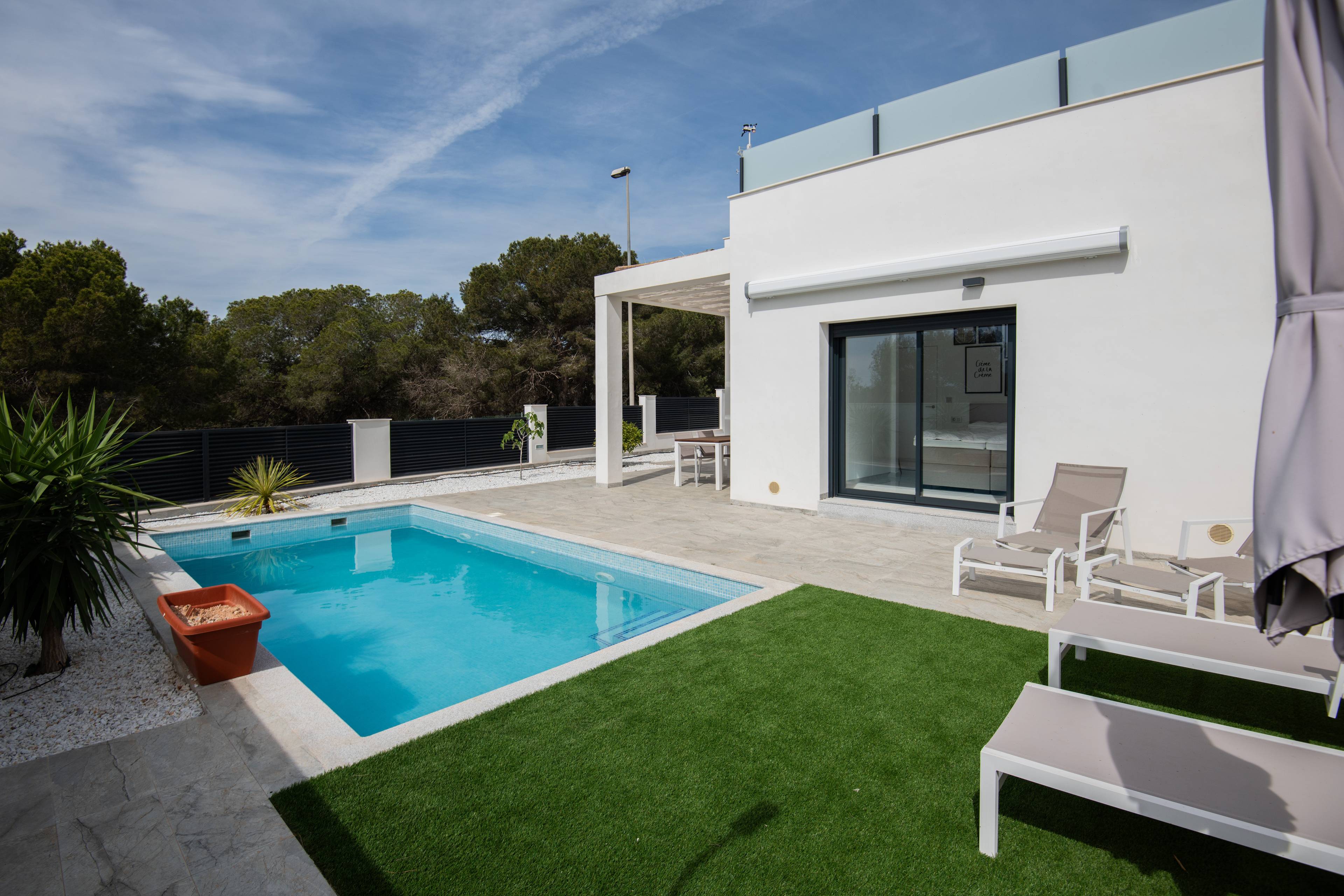 Independent villa Pinar De Campoverde