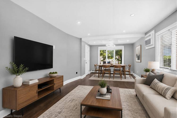 Bright and Spacious 2 Bedroom in the heart of Lodi!