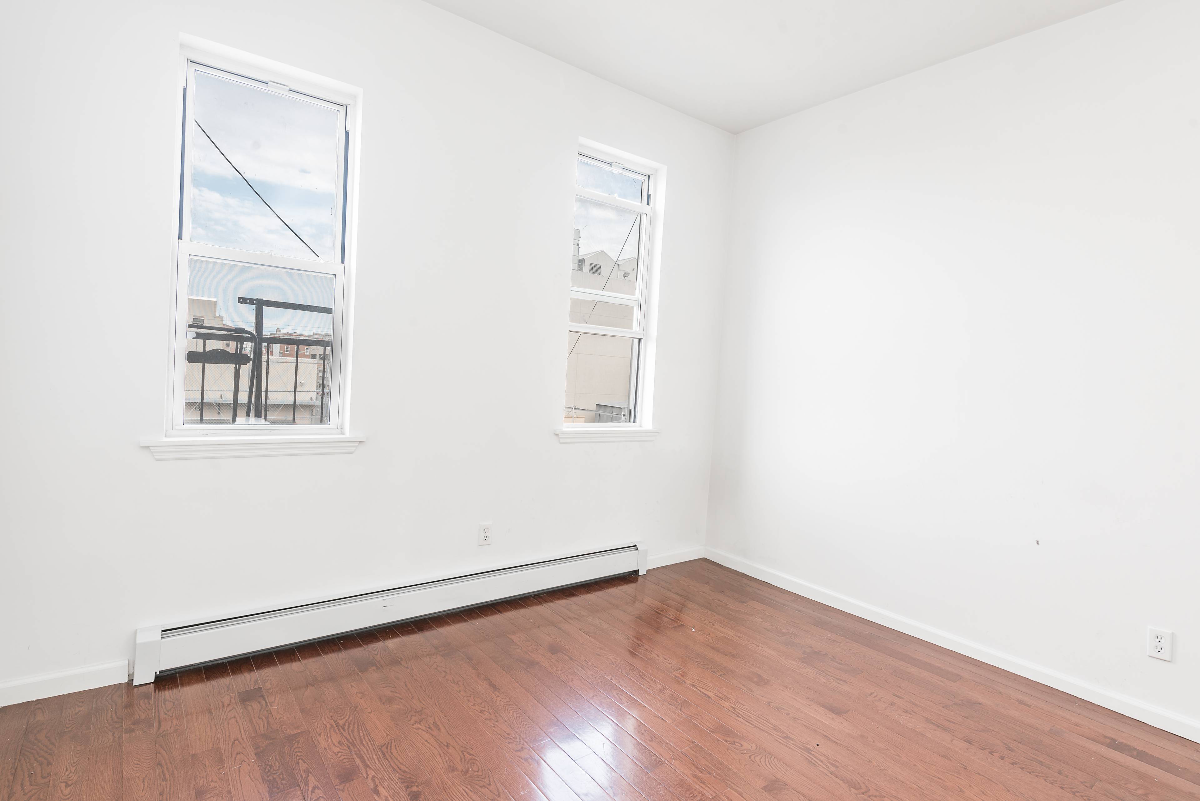 Oversized 2 Bed/ 2 Bath Rental with WD