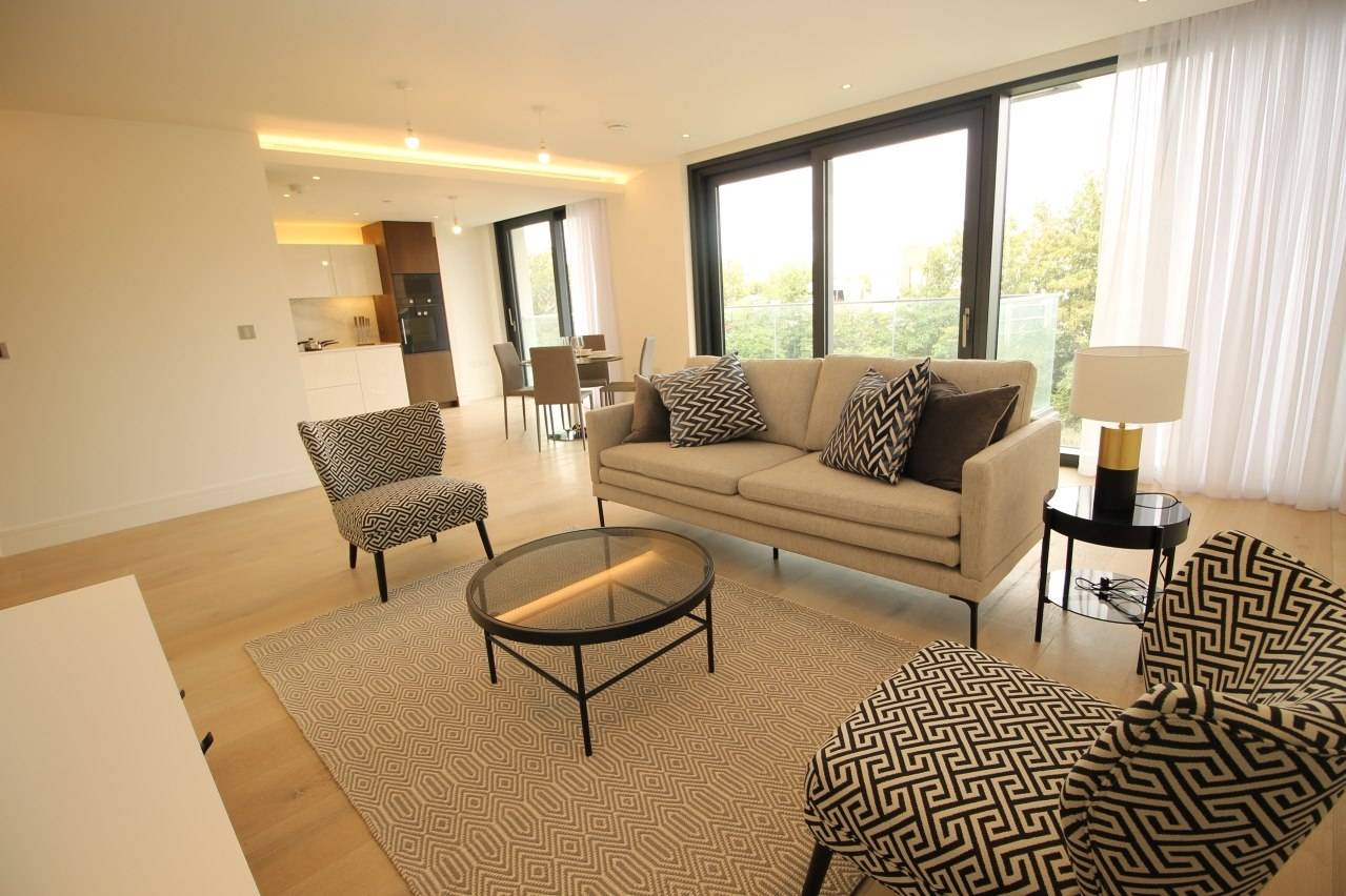 LIGHTERMAN TOWERS, CHELSEA ISLAND, LONDON