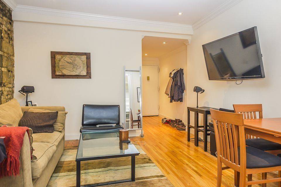 Renovated One Bedroom in Elevator Building, Prime Midtown East, No Fee!