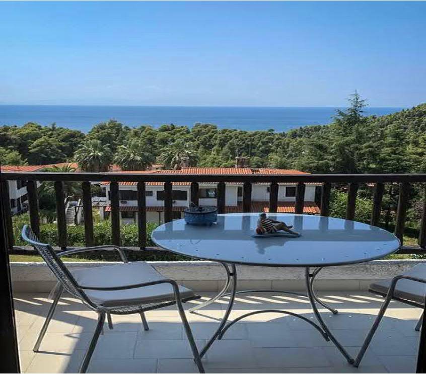Beautiful 3-level Residence with panoramic seaviews at a seaside residential complex in Elani, Chalkidiki