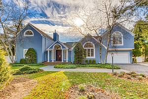 Enjoy Your Summer Paradise in The Hamptons