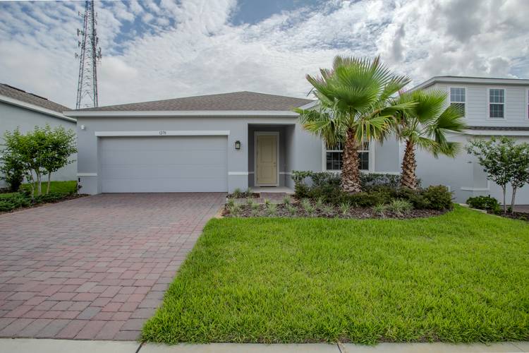 Classic Florida Living in beautiful Minneola