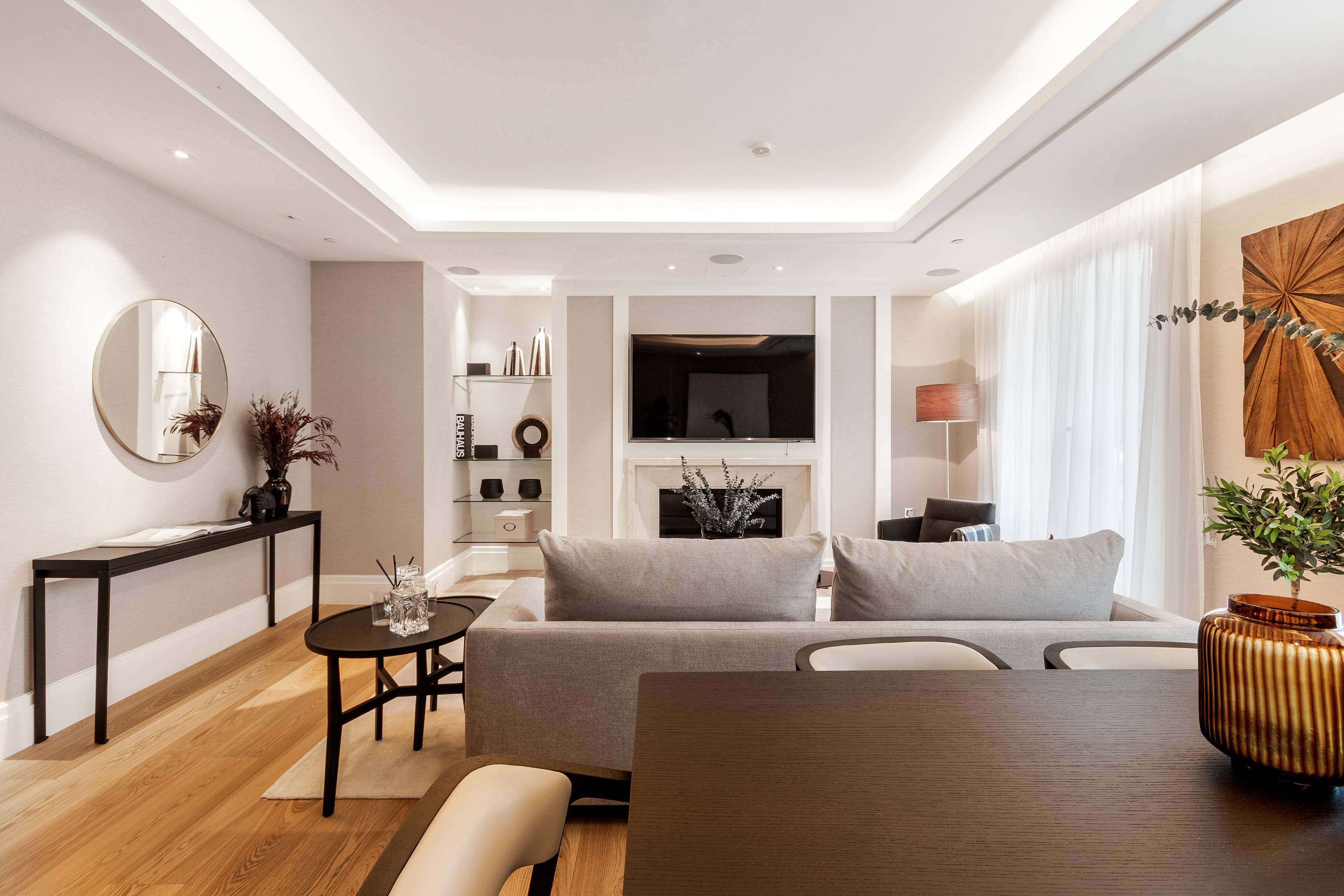 Sensational 3 Bedroom Apartment in the heart of Belgravia, London.