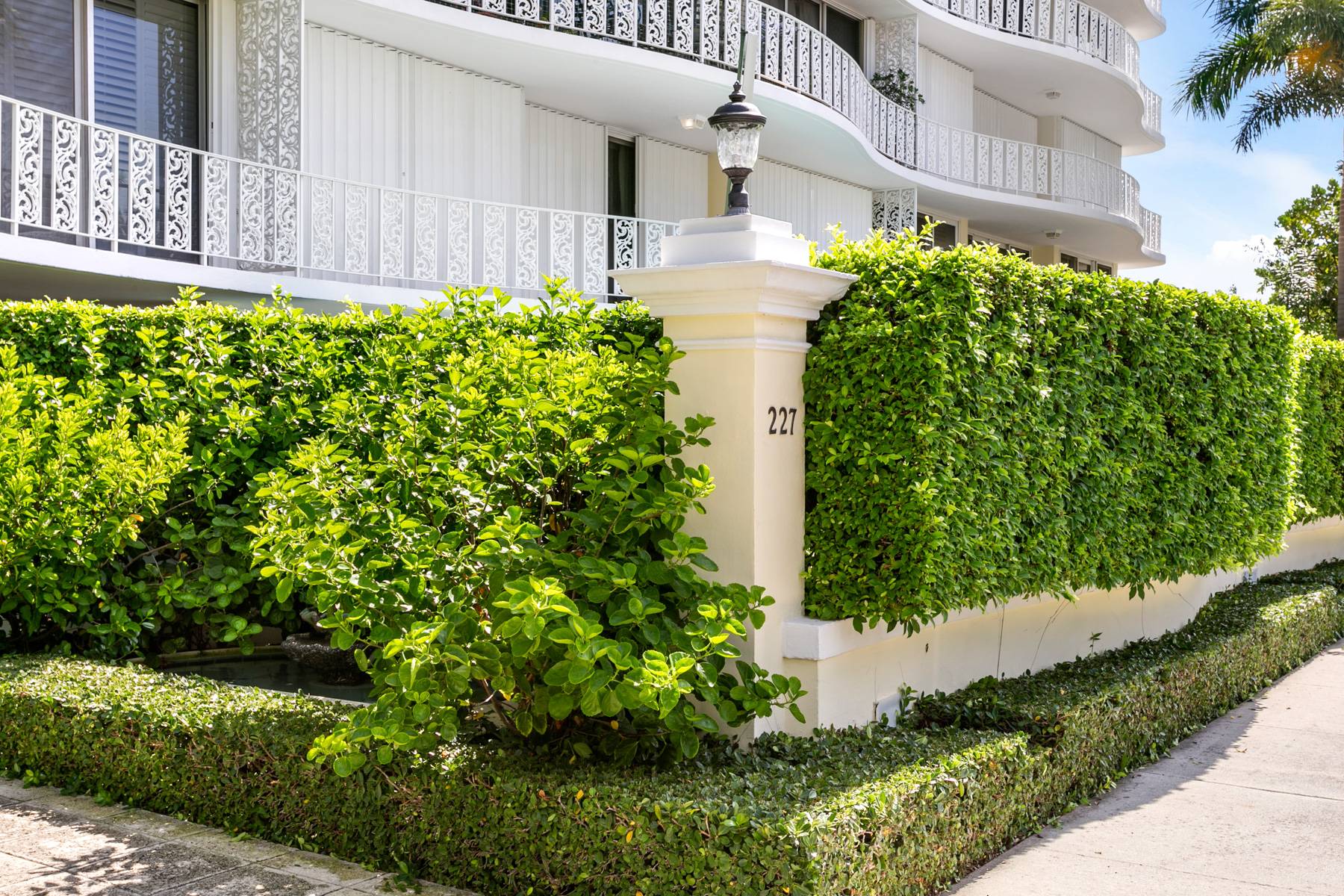 227 Australian Avenue, 2A, Palm Beach FL 33480