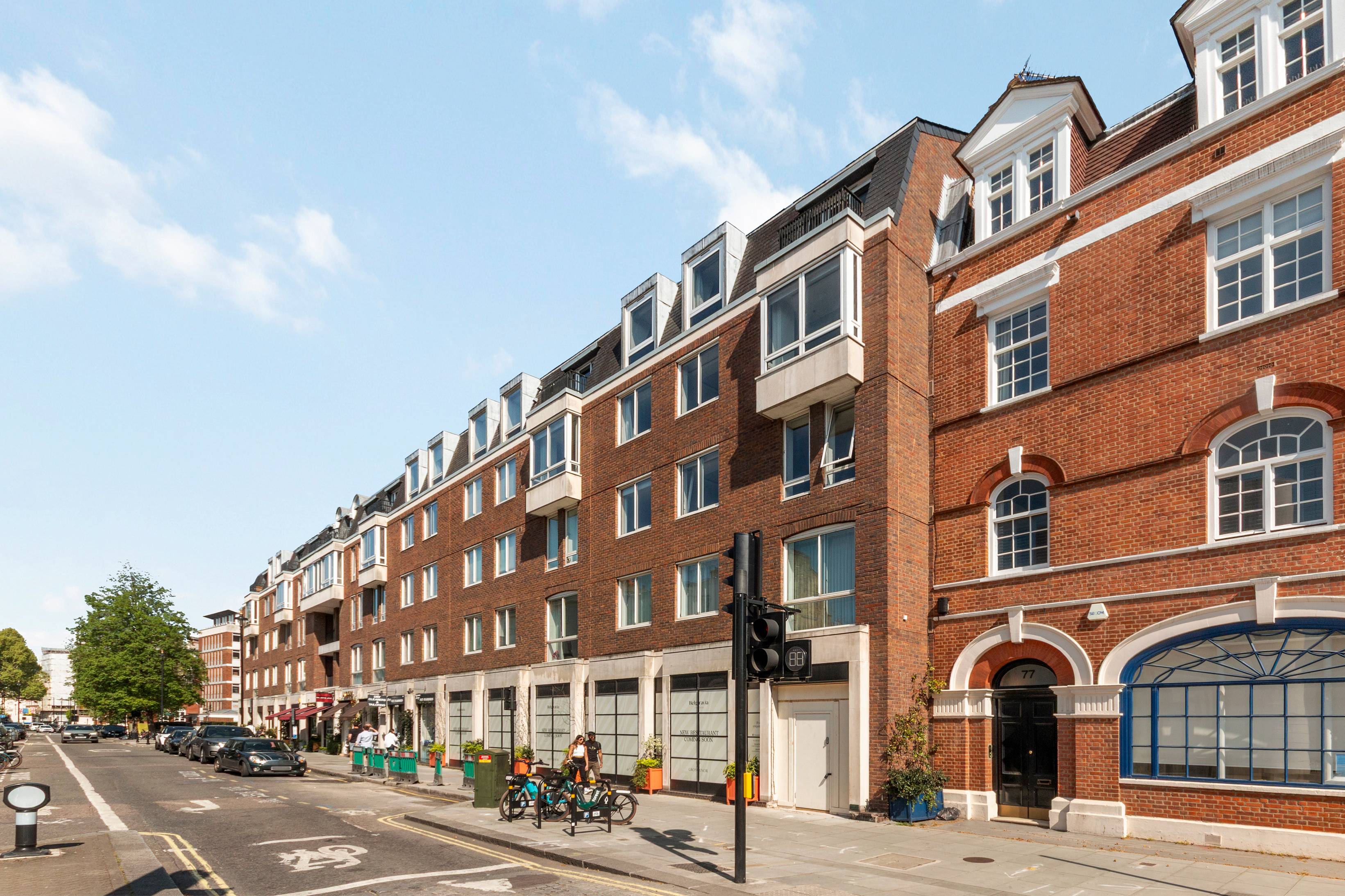 Contemporary 2 Bedroom flat in the Desirable location SW1W