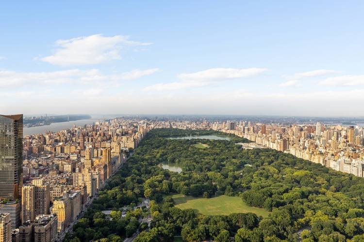 CENTRAL PARK TOWER | RESIDENCE 77E | HALF FLOOR PERFECTION ON THE PARK
