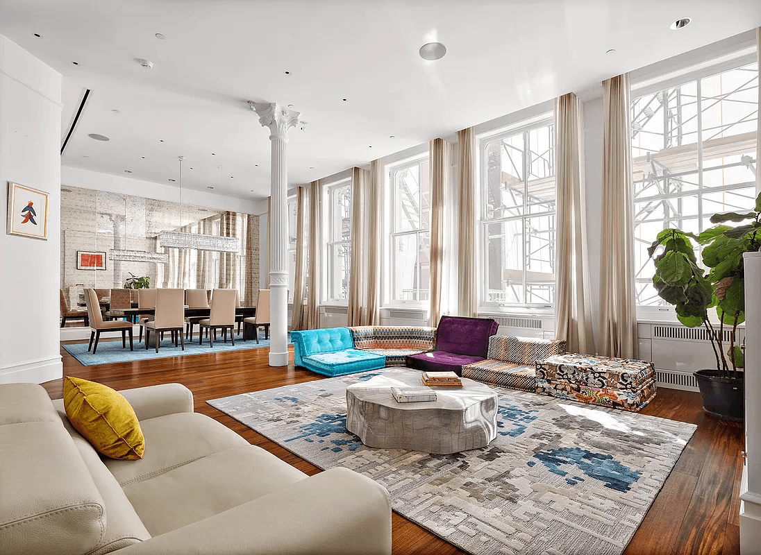 4200 LOFT IN PRIME SOHO