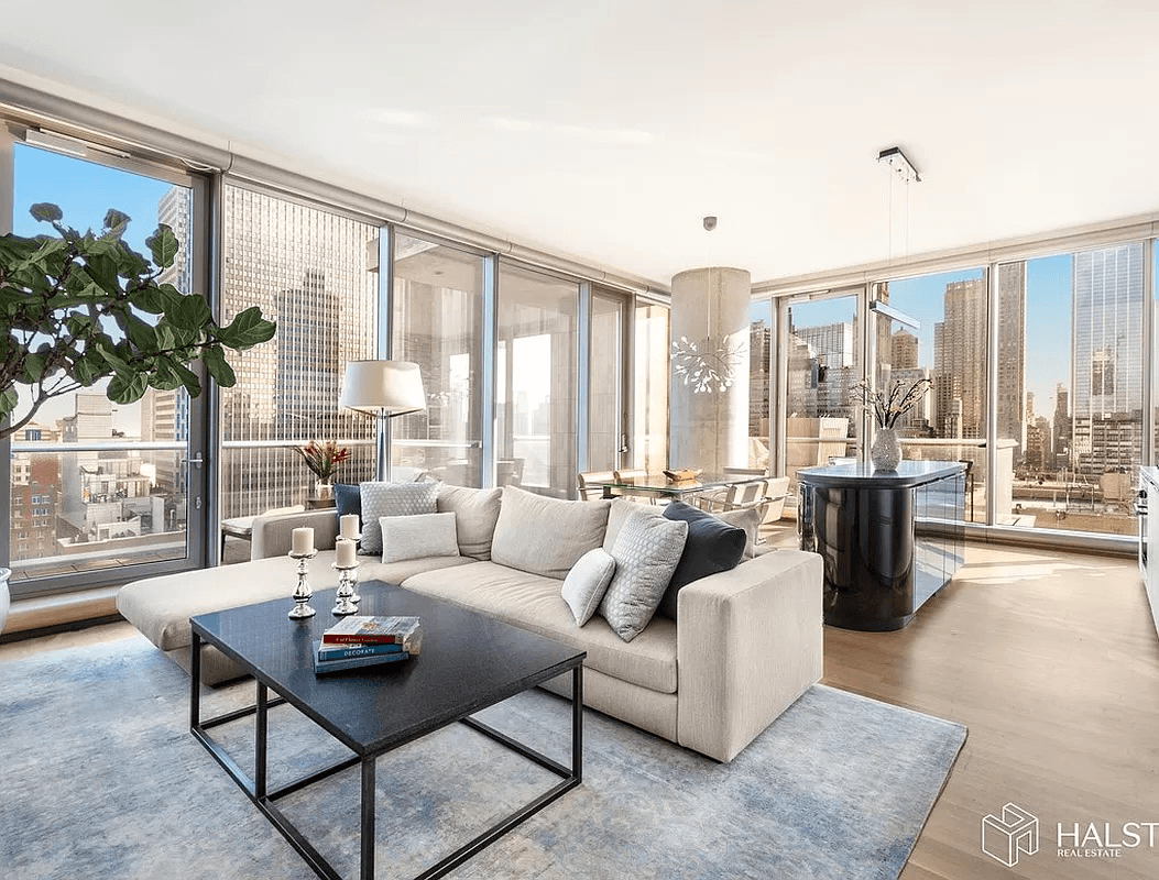 56 LEONARD 2 BED CONDO