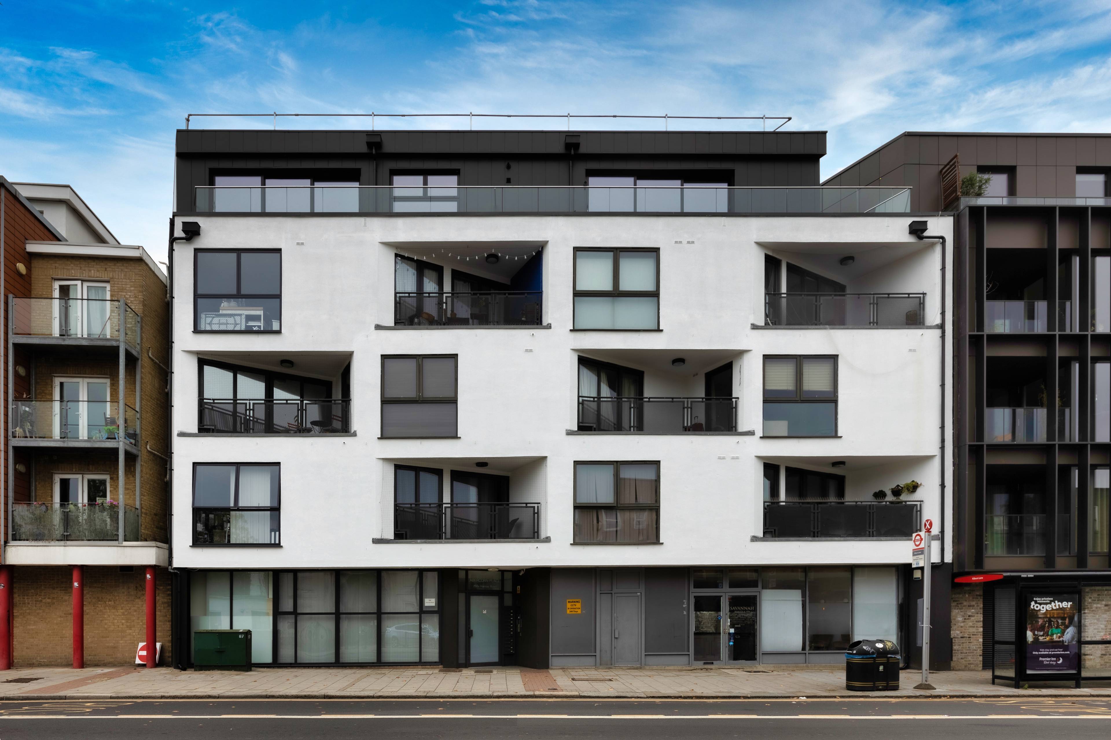 Modern Build, Two Bedroom Apartment Located In The Desirable, Harrow Road, Kensal Green