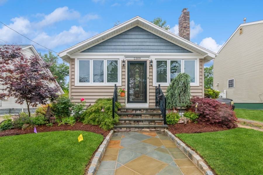 2309 49th St, Pennsauken, NJ 08110