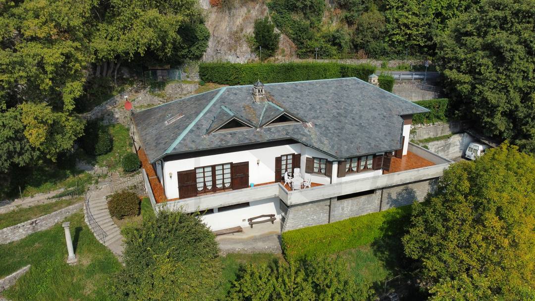 Villa for sale in Como
