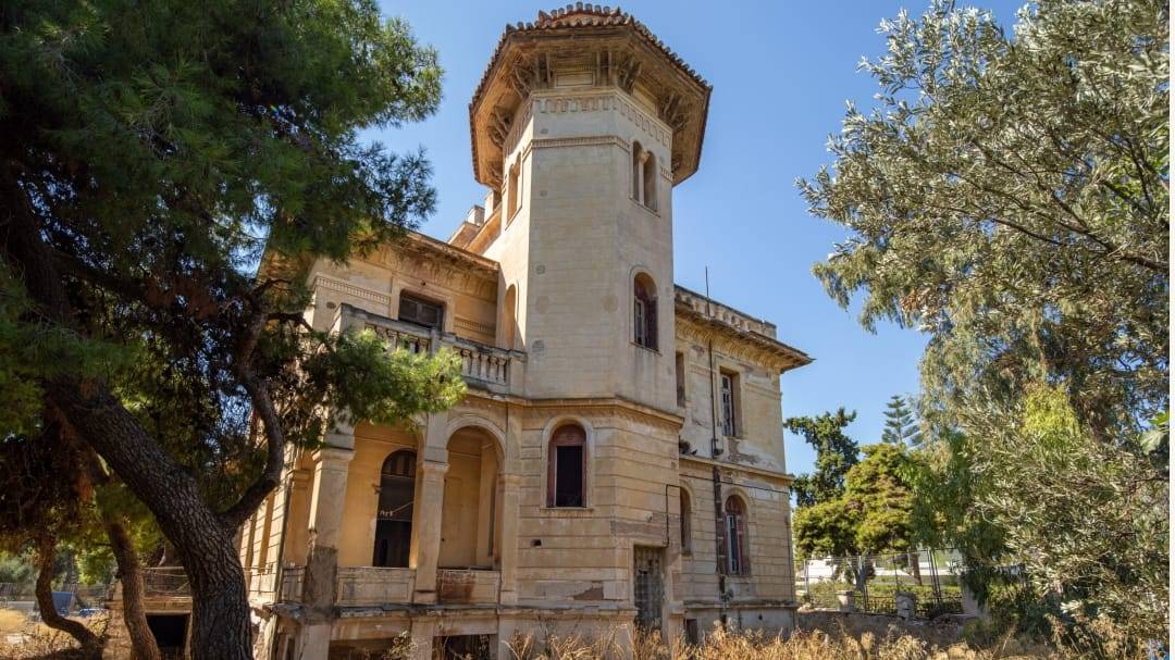 'THE 3 ERA MANSION' A MAGNIFICENT PRESERVED MONUMENT IN THE HEART OF THE ATHENIAN RIVIERA, IN COSMOPOLITAN GLYFADA
