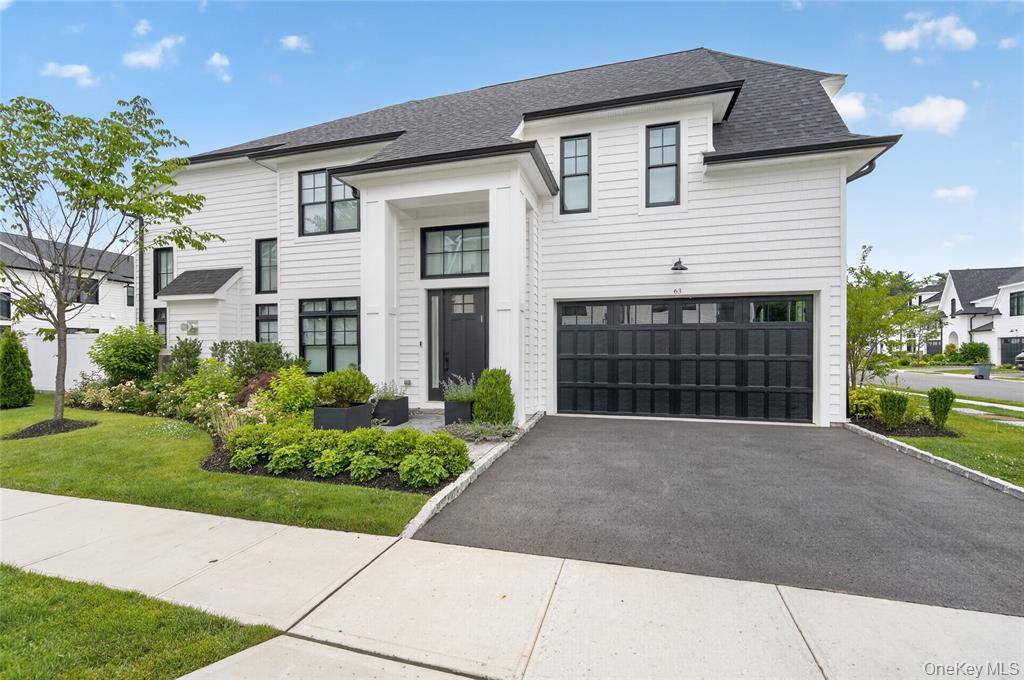 Coveted corner F-Model at The Sagamore at Mills Pond in Woodbury