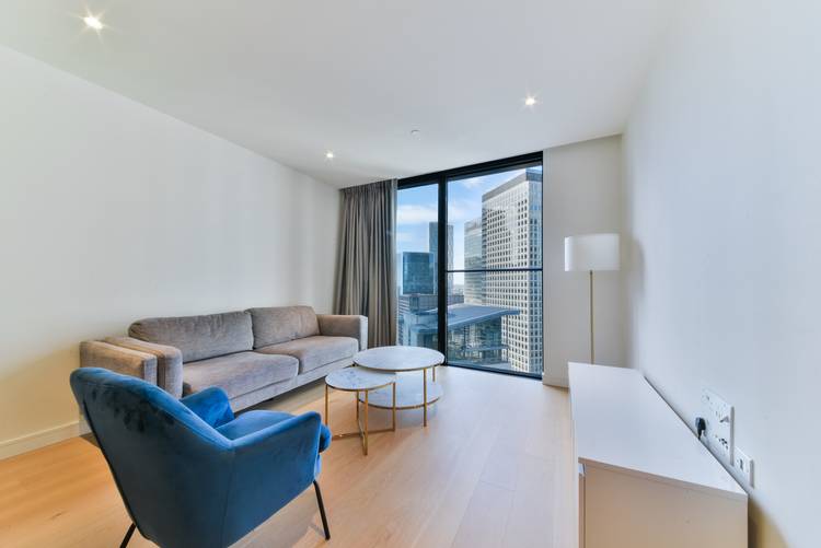 LUXURIOUS 1-BED IN HAMPTON TOWER, CANARY WHARF - STUNNING VIEWS E FIVE-STAR AMENITIES.