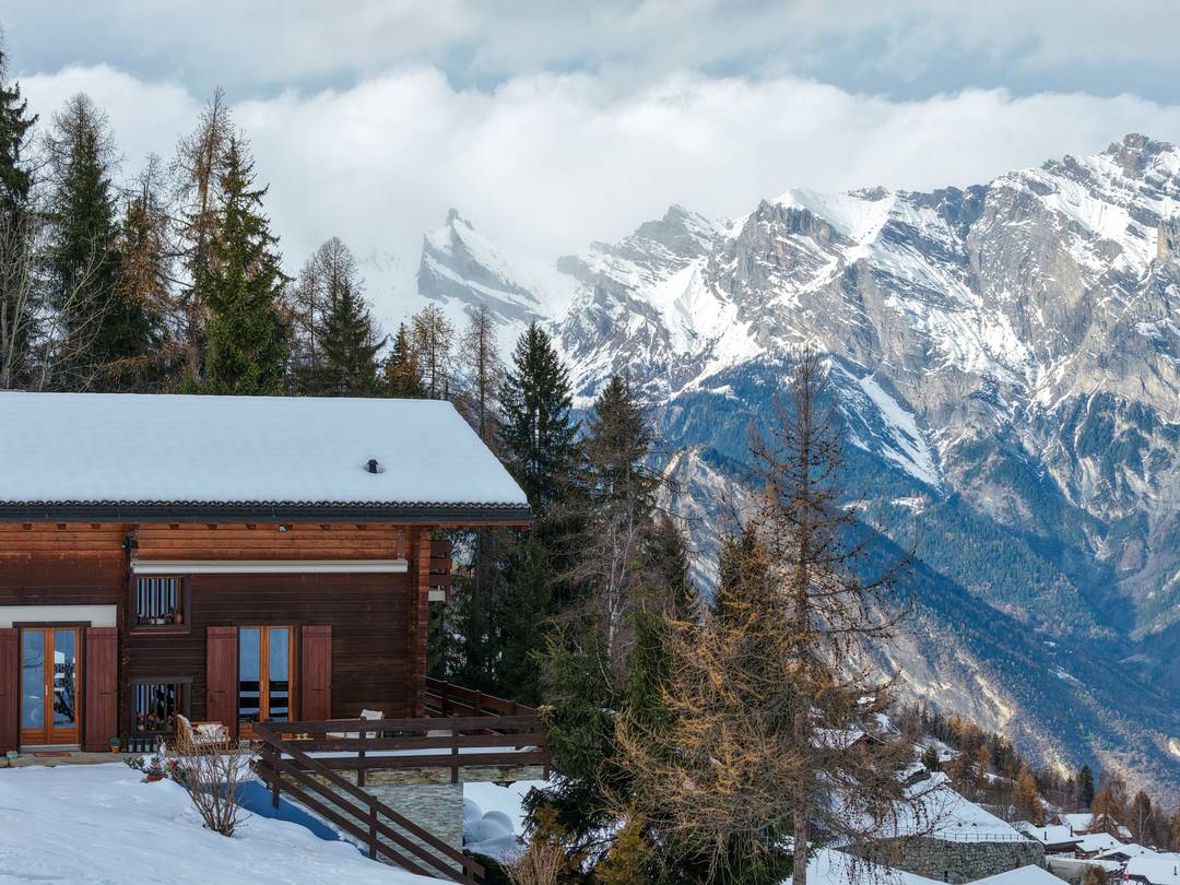 Investment Opportunity in a Tranquil Alpine Haven in the Swiss Alps