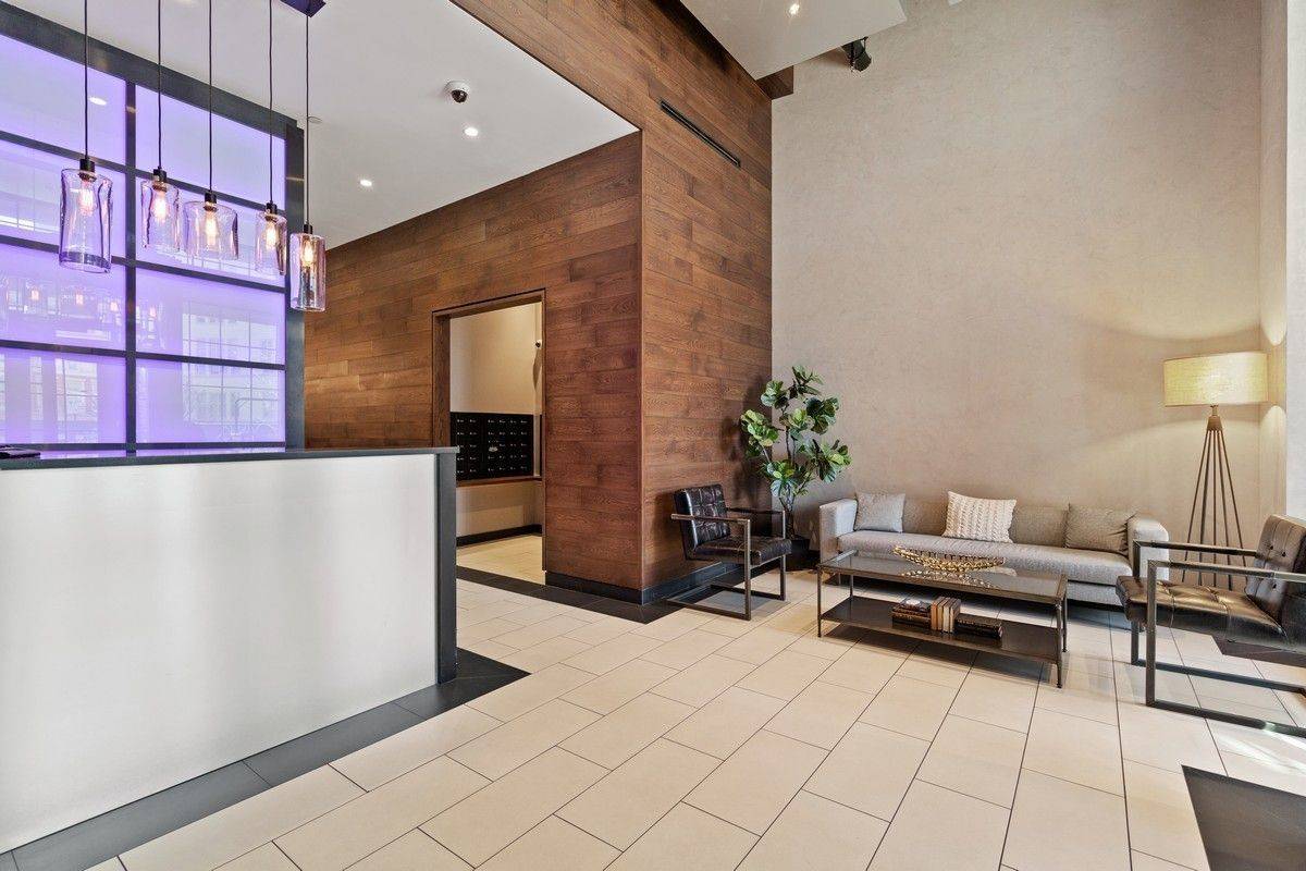3 bedroom penthouse at the Harrison condo, LIC