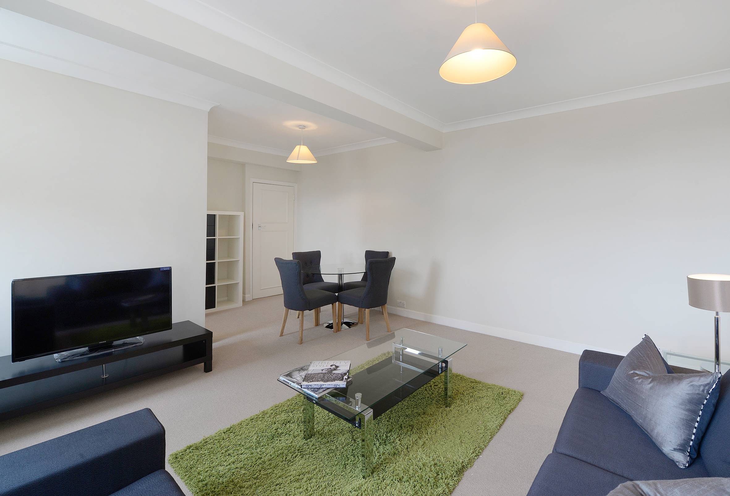 Superb 1 bedroom apartment in Mayfair.