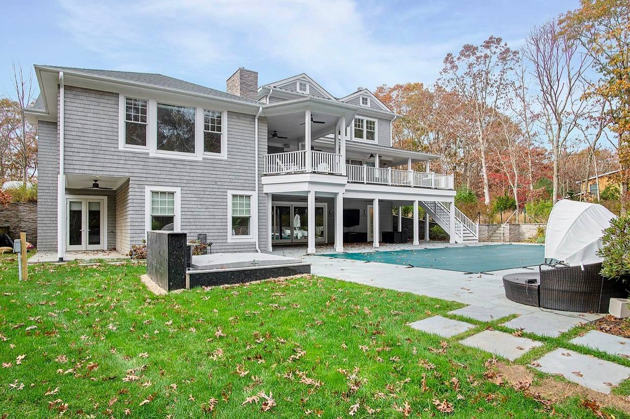 Southampton Luxury Modern Home