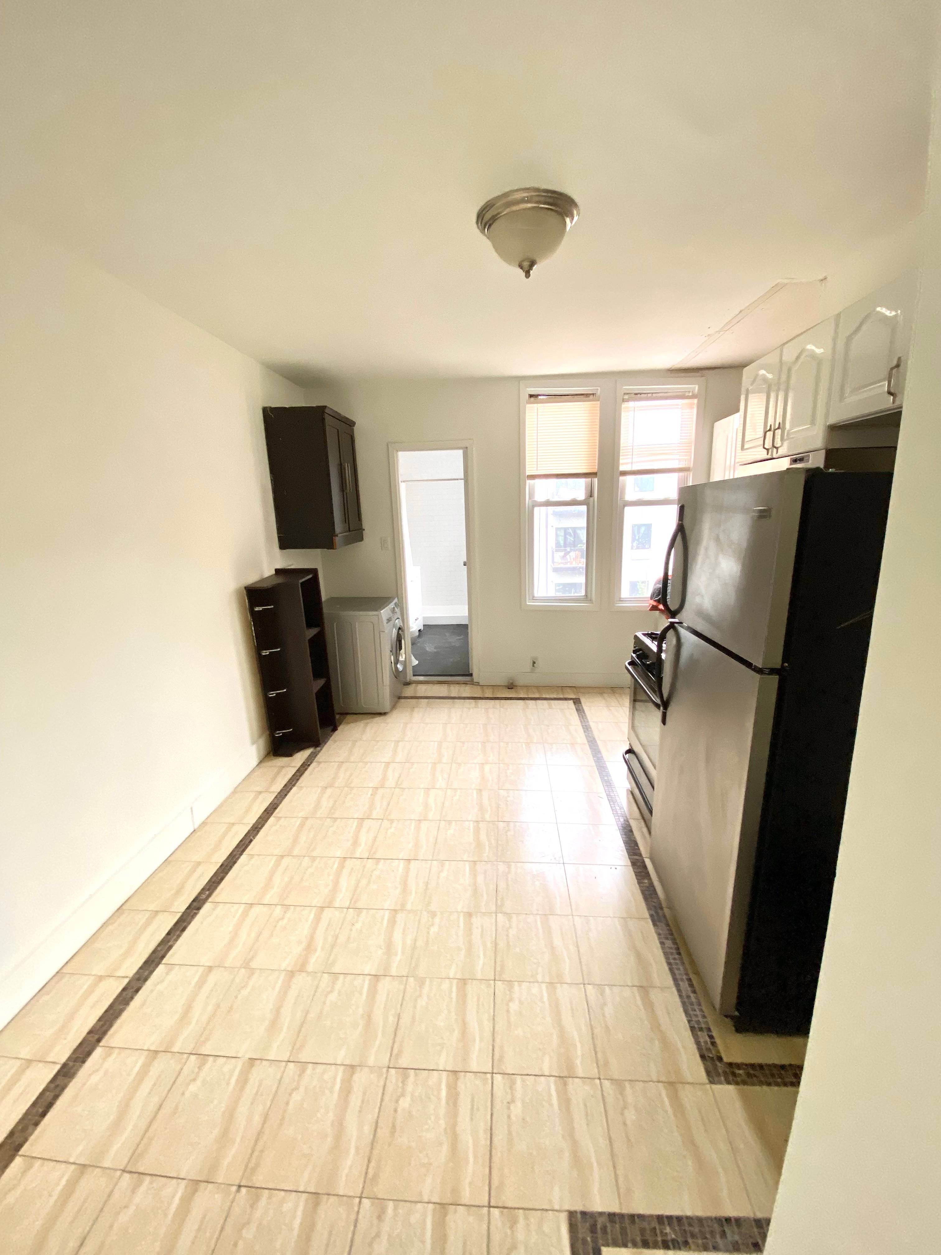 11-22 47th Rd #3R