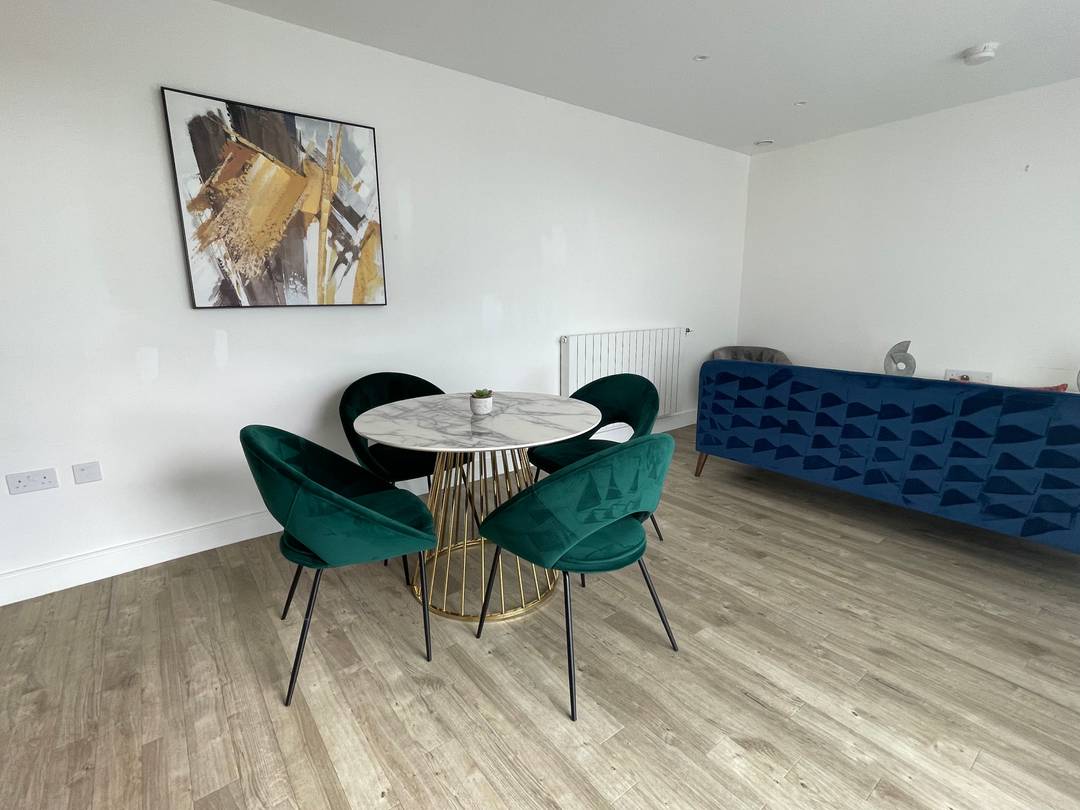 Top Floor Penthouse | 1 Bedroom Apartment with 1 Parking Space in Kidbrooke Village