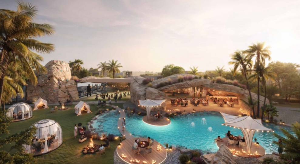 Town-house 5 Bedroom Mid-unit + Maid