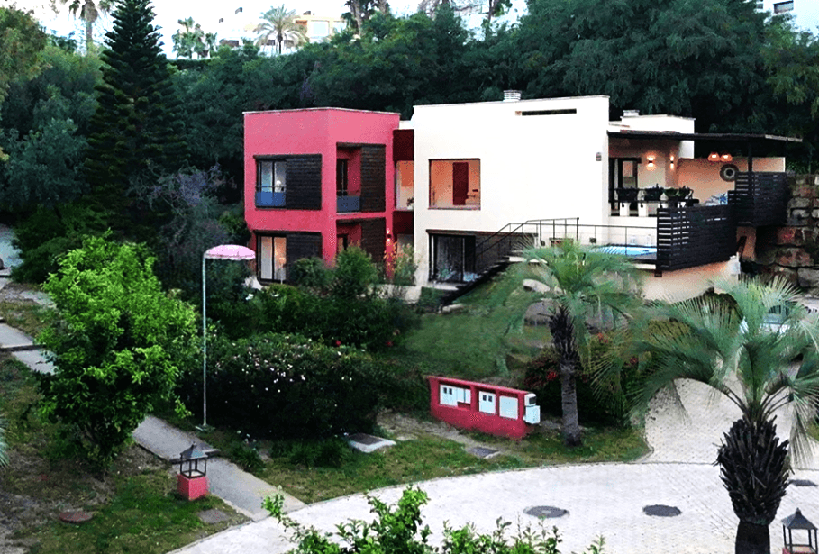 Wonderful independent’s villa