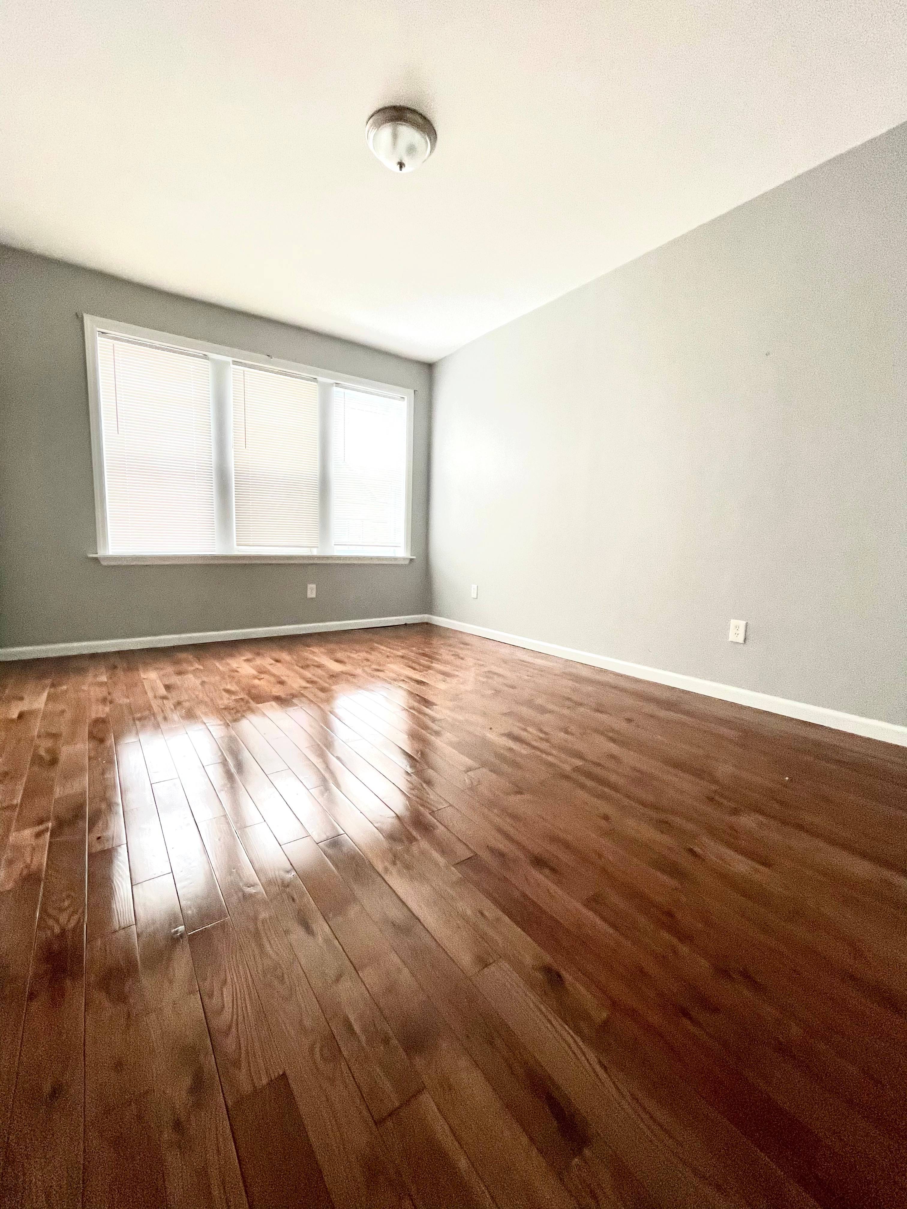 Must SEE! Elegant  2 Bedroom 1 Bath Beauty!