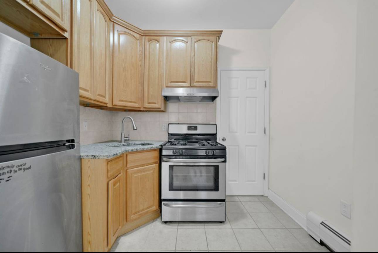 Renovated Studio for Rent in Jersey City