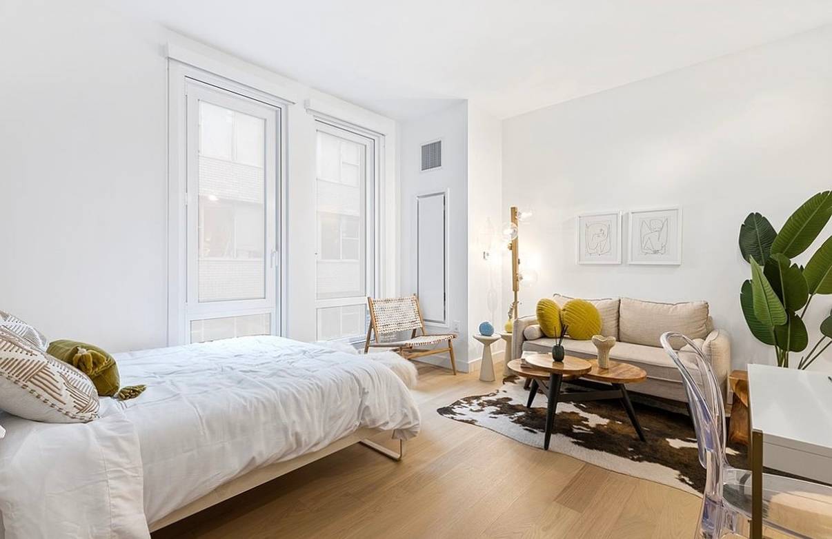 Furnished or Unfurnished Studio Residence Available Now Brooklyn Heights!