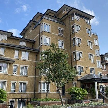 Gorgeous 2 Bedroom Apartment in Maida Vale