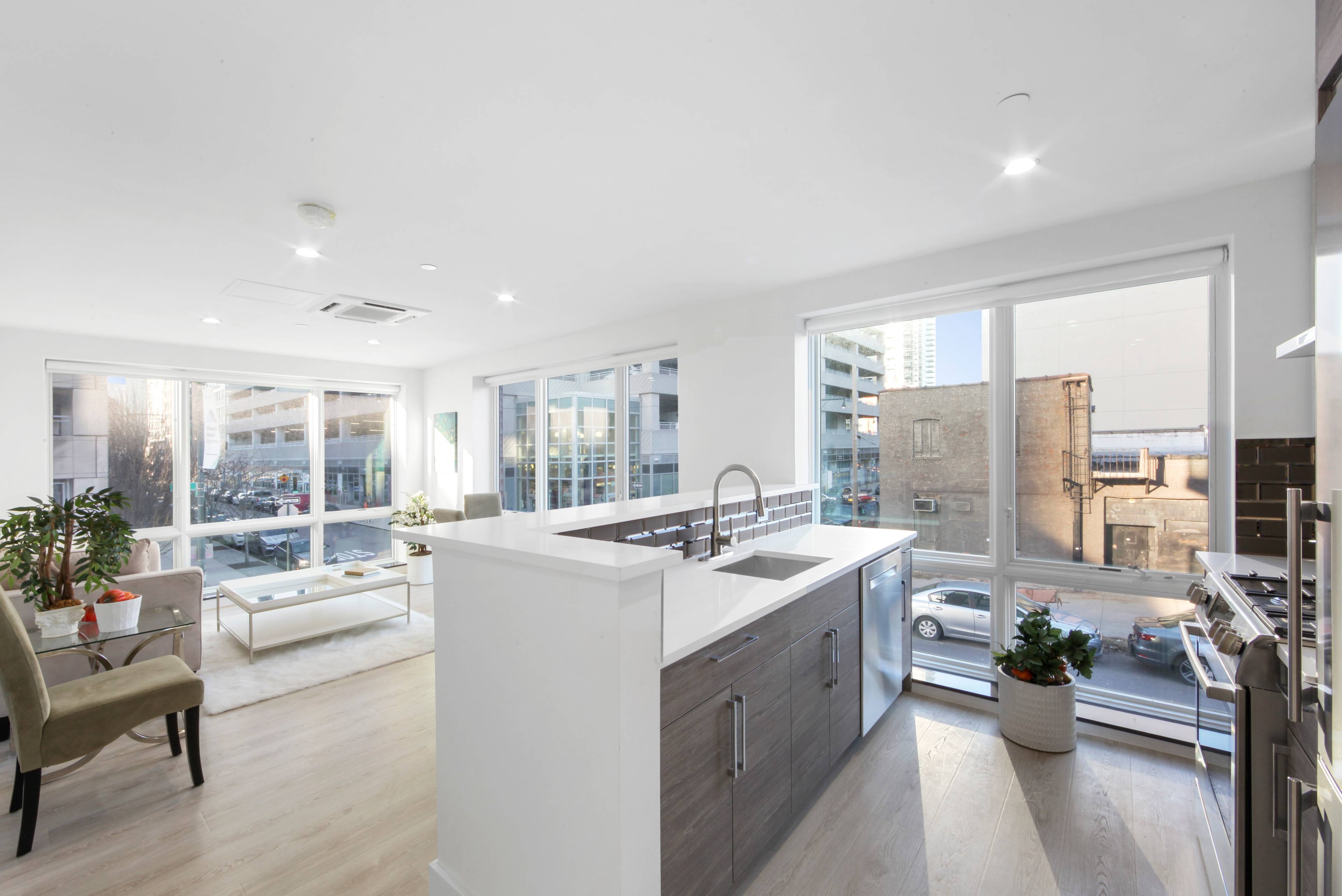 8 ON 5TH - LIC'S NEWEST WATERFRONT RENTAL