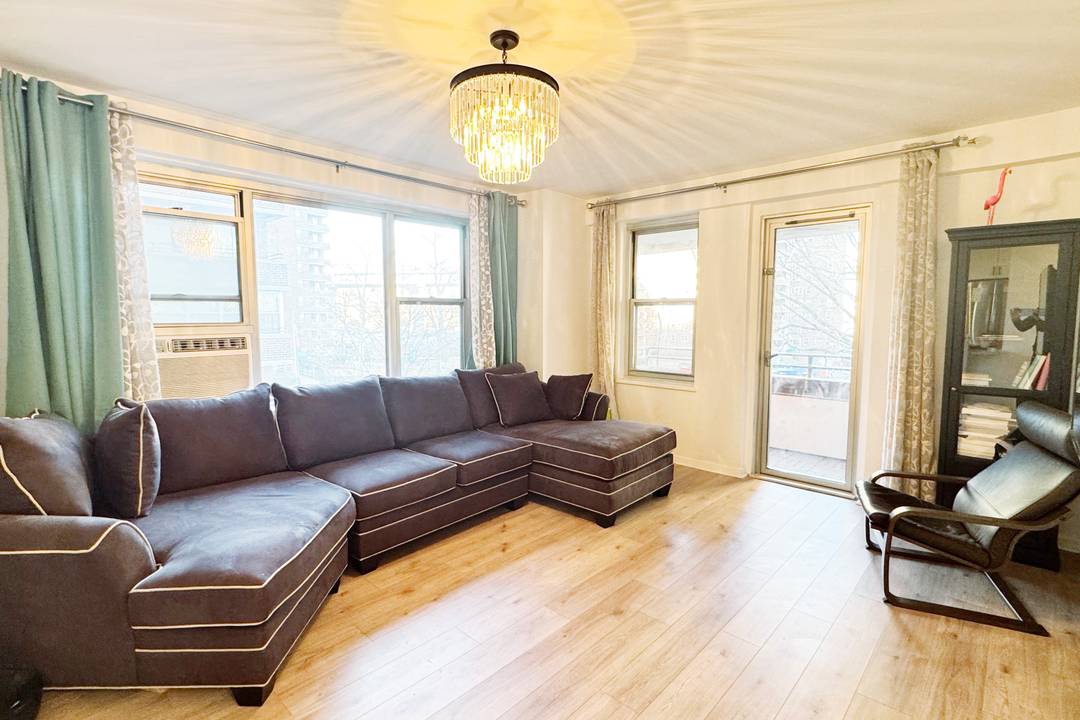 Minimally Furnished Two-Bedroom Apartment in the Lower East Side