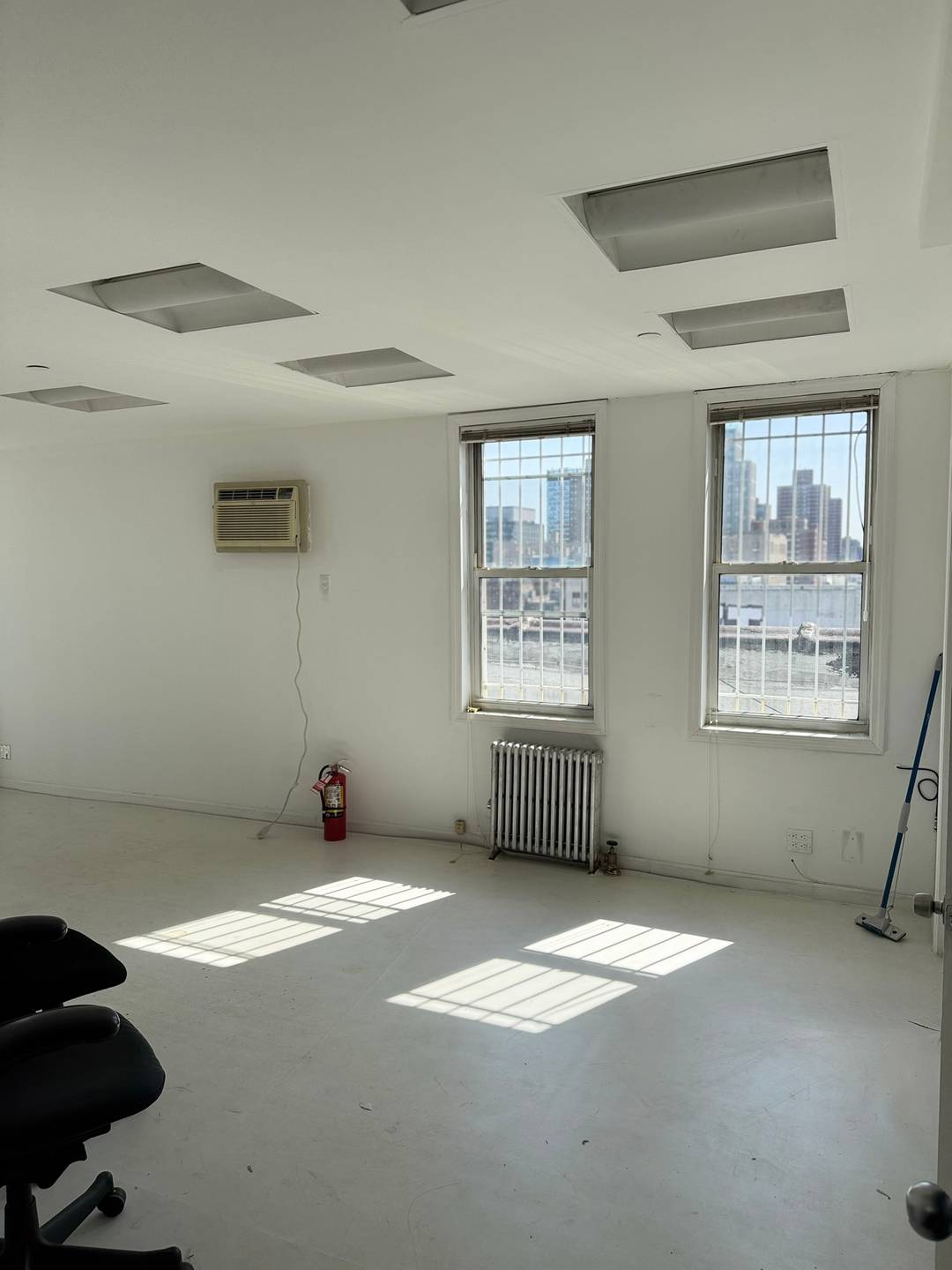 273 Grand Street NY NY 7E